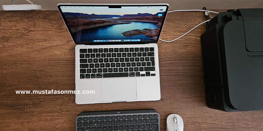 macbook-snmz-b MacBook Air, Pro, M2, M3 alınır mı? Hangisini almalıyız?