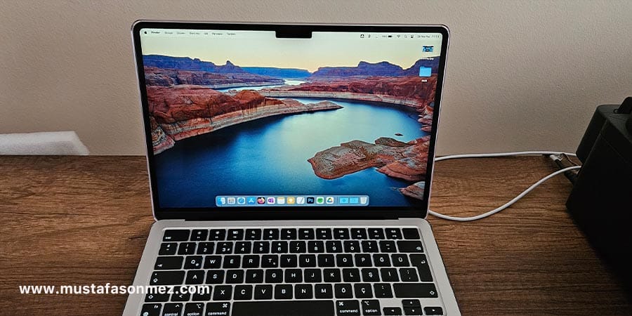 MacBook (Mac) mi Windows PC mi Almalıyım? Karşılaştırma MacBook (Mac) mi Windows PC mi Almalıyım? Karşılaştırma
