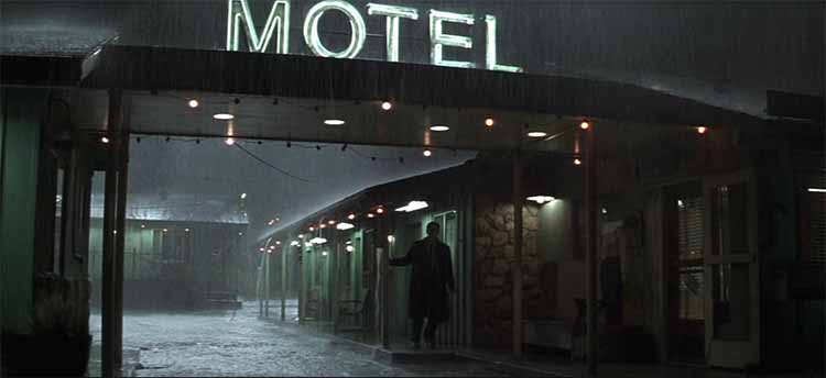 Kimlik (2003) Psikolojik Gerilim Filmi Konusu ve Sonu