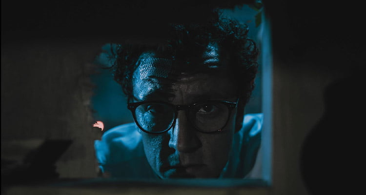 Bodies (2023) Konusu: Zaman Yolculuğunun Gölgesindeki Cinayet