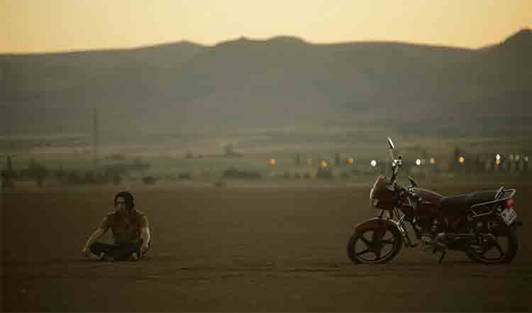 Kurak Günler (2022) Film İncelemesi ve Yorumu