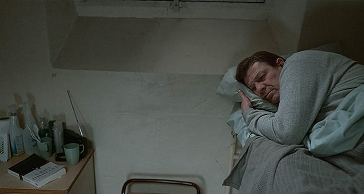 Time (2021) Dizi İncelemesi ve Yorumu: Mutlaka İzleyin