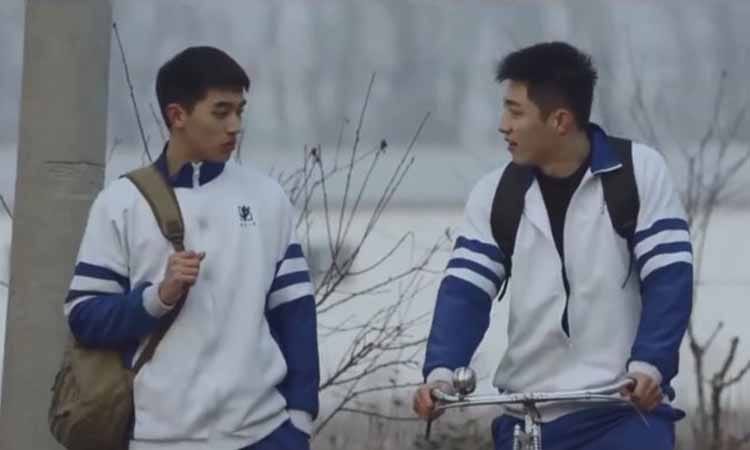 Addicted (2016) Bir Kendini Bulma, Aidiyet ve Aile Öyküsü