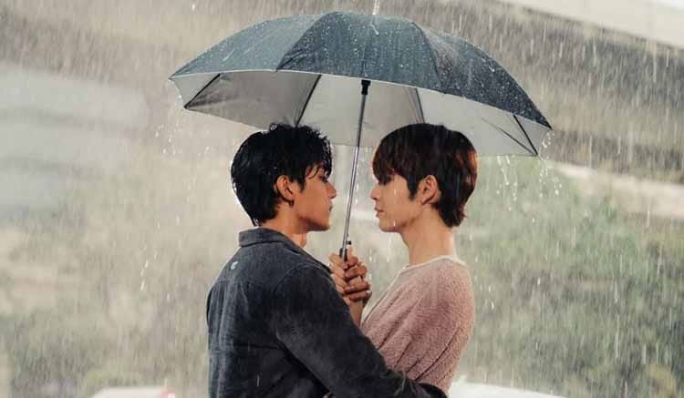 Bed Friend (2023) | Bir İyileşme ve Kimliğini Bulma Öyküsü