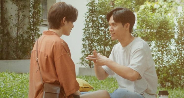  Ghost Host, Ghost House (2022): Gerçek ile Ruhlar Arasında Doğan Bir Bağ