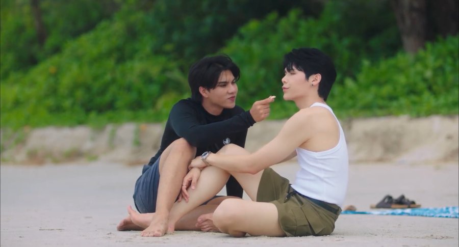 Love Sea (2024) Tayland BL Dizisi – Mavilikler Arasında Aşk