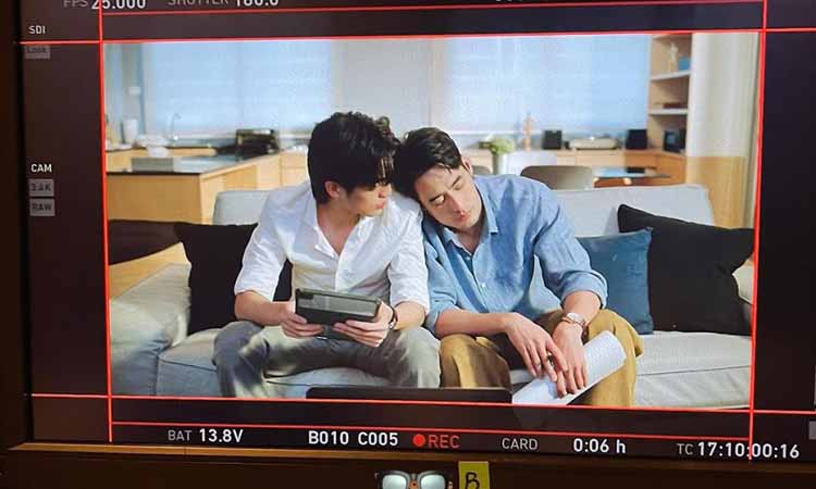 Mandate (2025) Siyaset ve Entrikalar Arasında Gelişen Duygular