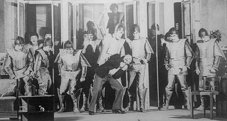 R.U.R. Rossum’un Uluslararası Robotları – Yapay İnsanlığın Trajedisi