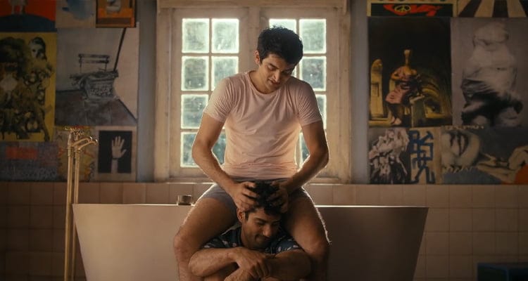 Kobalt Mavisi, 2022 - Kırgın Bir Yürek ve Yeni Bir Dünya Arayışı