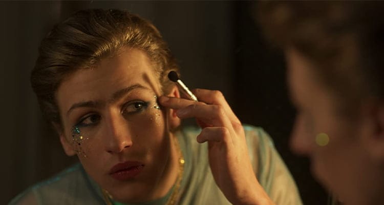 Prisma (2022) – Gençlik, Kimlik ve İkizlik Üzerine Cesur Bir LGBT+ Hikâye