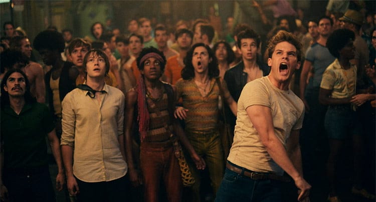Stonewall (2015) LGBT Hak Mücadelesinin Başlangıcını Anlatan Film