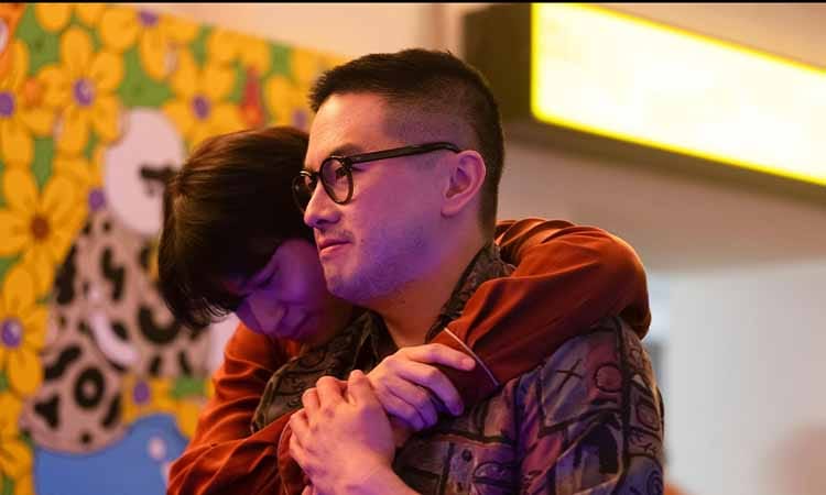 The Wedding Banquet (2025): Kült Klasikten Modern Bir Yorum ve Aile Bağlarının Sınavı