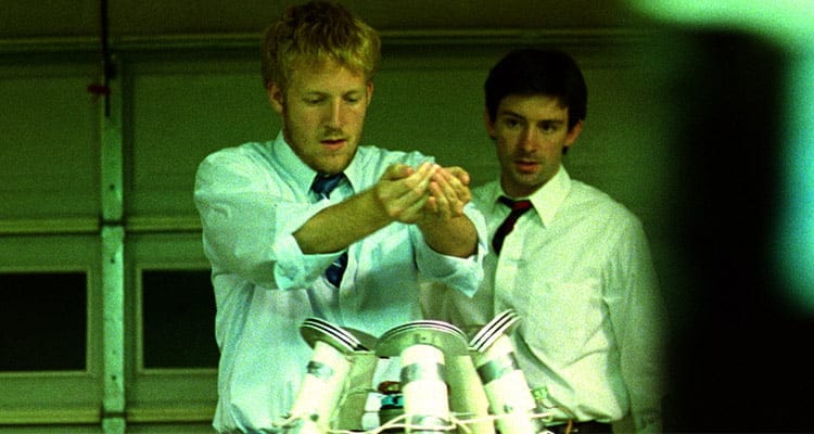 Primer (2004) – Zamanda Yolculuk, Zaman ve İnsanın Benlik Çatışması