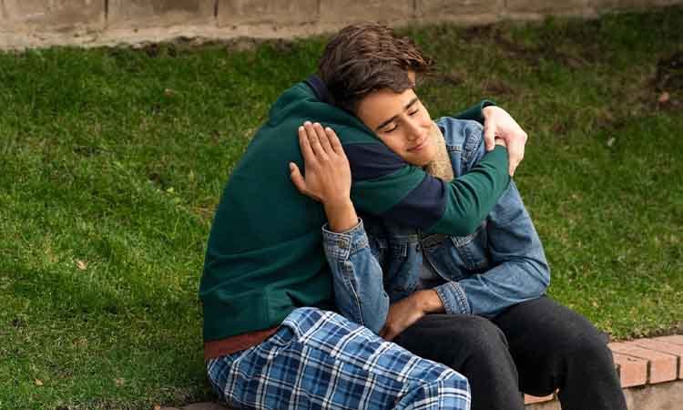 Love, Victor (2020)