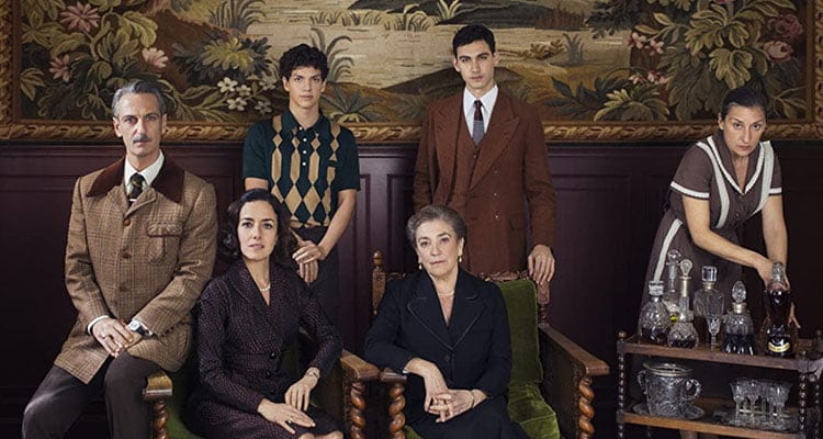 Someone Has to Die (2020) Mini Dizi: Franco Döneminin Baskısı Altında Bir Aile Trajedisi